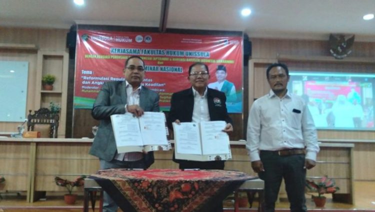 FH Unissula Bahas Regulasi UU Lalu Lintas