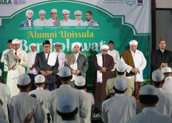 Unissula Perkuat Tradisi Bersholawat