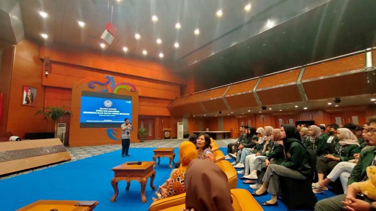 Kunjungi Kementerian Parekraf Mahasiswa Komunikasi Unissula Pelajari Branding Wonderful Indonesia