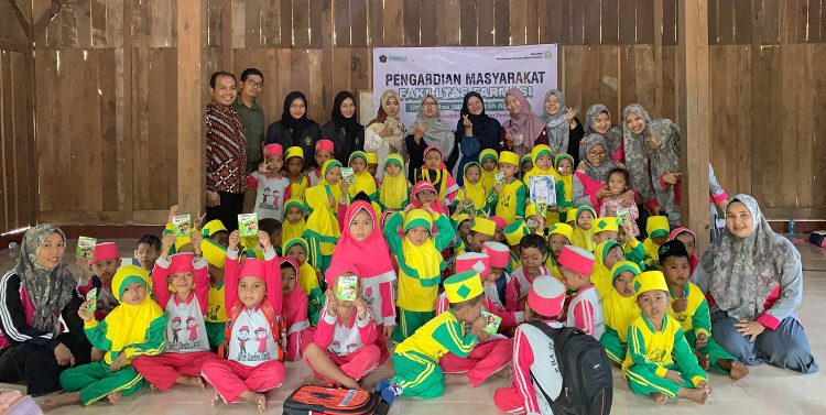 Farmasi Unissula Lakukan Pencegahan Stunting di Kebonagung