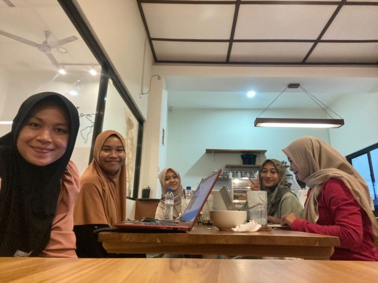 Mahasiswa Farmasi Unissula Teliti Preferensi Masyarakat Terhadap Rumah Sakit Syariah