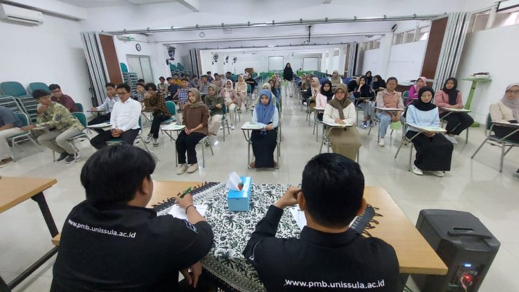 Kedokteran Unissula Tes Calon Mahasiswa Baru
