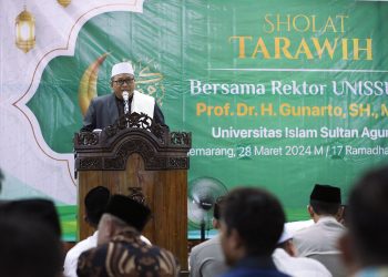 Rektor Unissula Ajak Civitas Akademika untuk Bersedekah