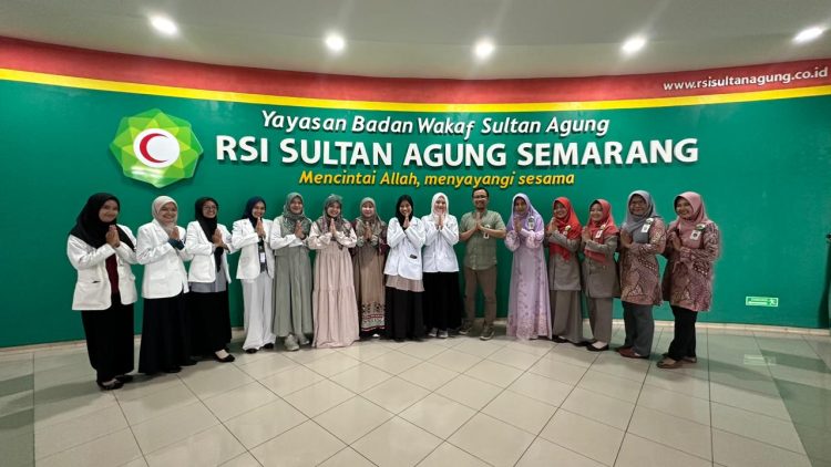 Mahasiswa Malaysia Student Exchange ke Farmasi Unissula