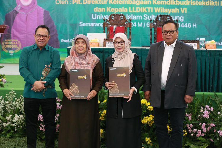 Fakultas Ekonomi Unissula Tambah Dua Guru Besar