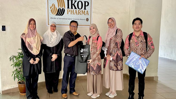 Farmasi Unissula Perluas Kerjasama Internasional