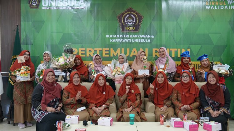Peringati Hari Ibu, IIKKU Unissula Gelar Lomba Merangkai Sayur